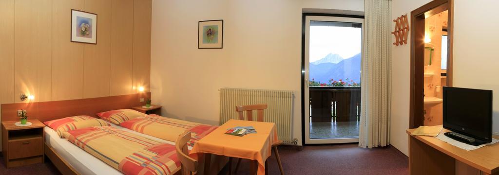 Pension Rastnerhof Luson Buitenkant foto
